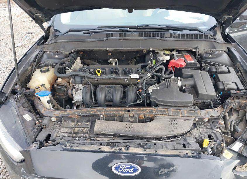 Photo 10 of 2015 Ford Fusion SE (VIN 3FA6P0H72FR296726)