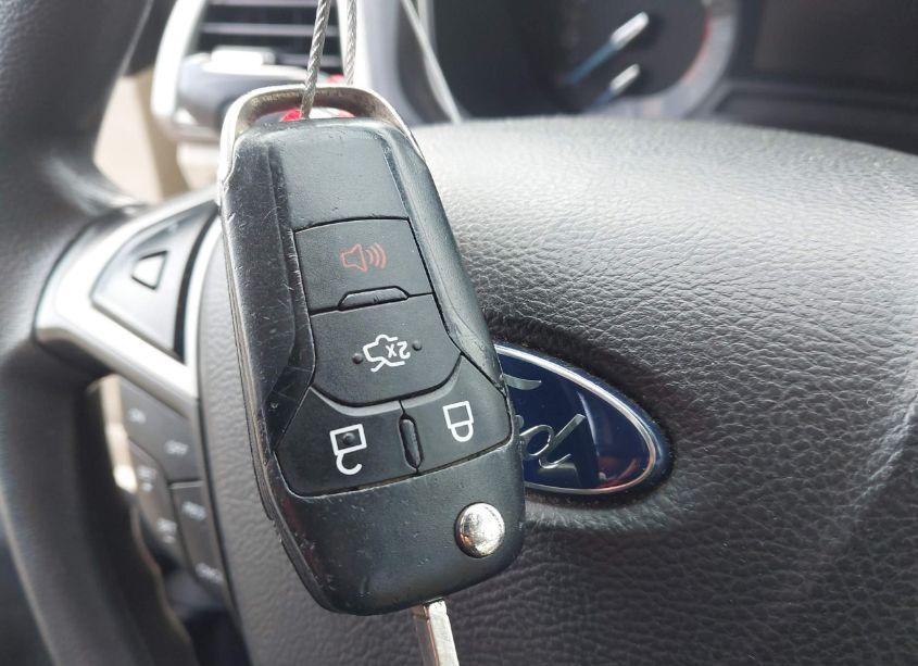 Photo 11 of 2015 Ford Fusion SE (VIN 3FA6P0H72FR296726)