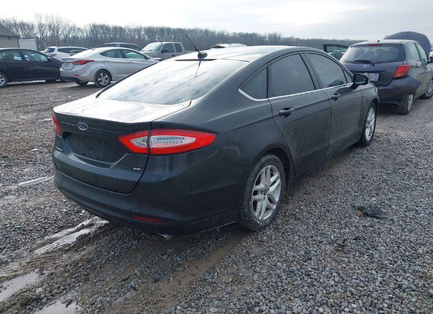 Photo 4 of 2015 Ford Fusion SE (VIN 3FA6P0H72FR296726)