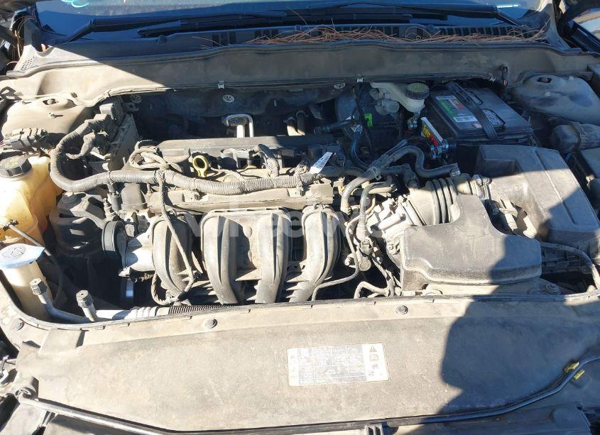 Photo 10 of 2015 Ford Fusion SE (VIN 3FA6P0H72FR304629)