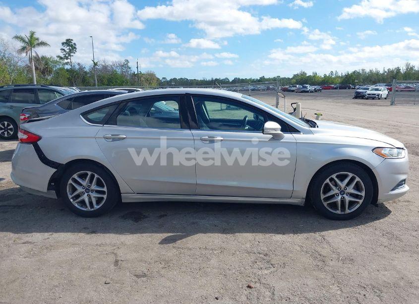 Photo 13 of 2015 Ford Fusion SE (VIN 3FA6P0H72FR310088)