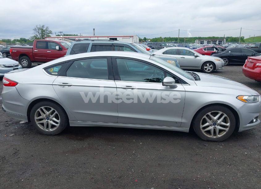 Photo 13 of 2016 Ford Fusion SE (VIN 3FA6P0H72GR120891)