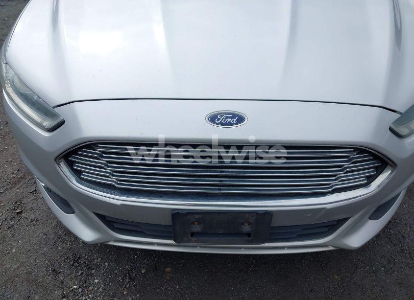 Photo 6 of 2016 Ford Fusion SE (VIN 3FA6P0H72GR120891)