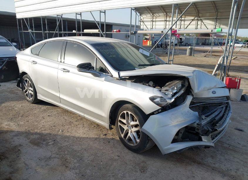 2016 Ford Fusion SE (VIN 3FA6P0H72GR175115) main photo