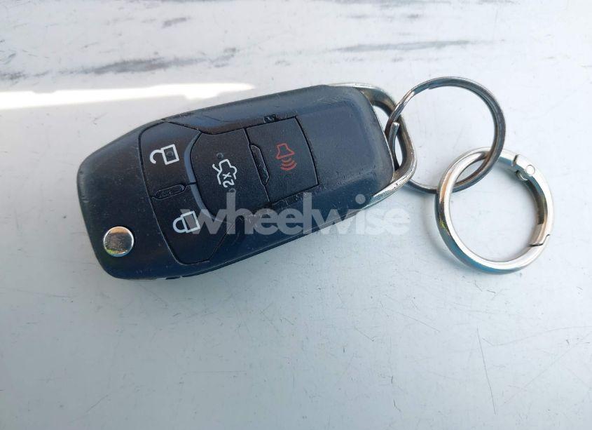 Photo 11 of 2016 Ford Fusion SE (VIN 3FA6P0H72GR175115)