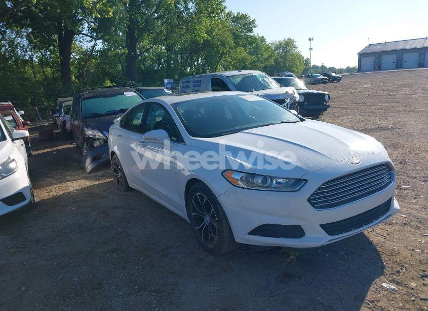 2016 Ford Fusion SE (VIN 3FA6P0H72GR184977) main photo