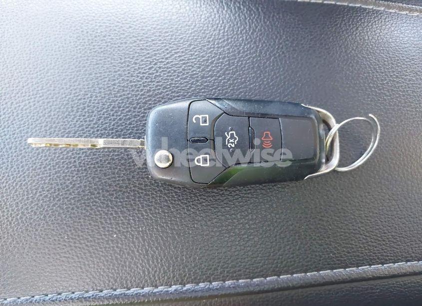 Photo 11 of 2016 Ford Fusion SE (VIN 3FA6P0H72GR184977)