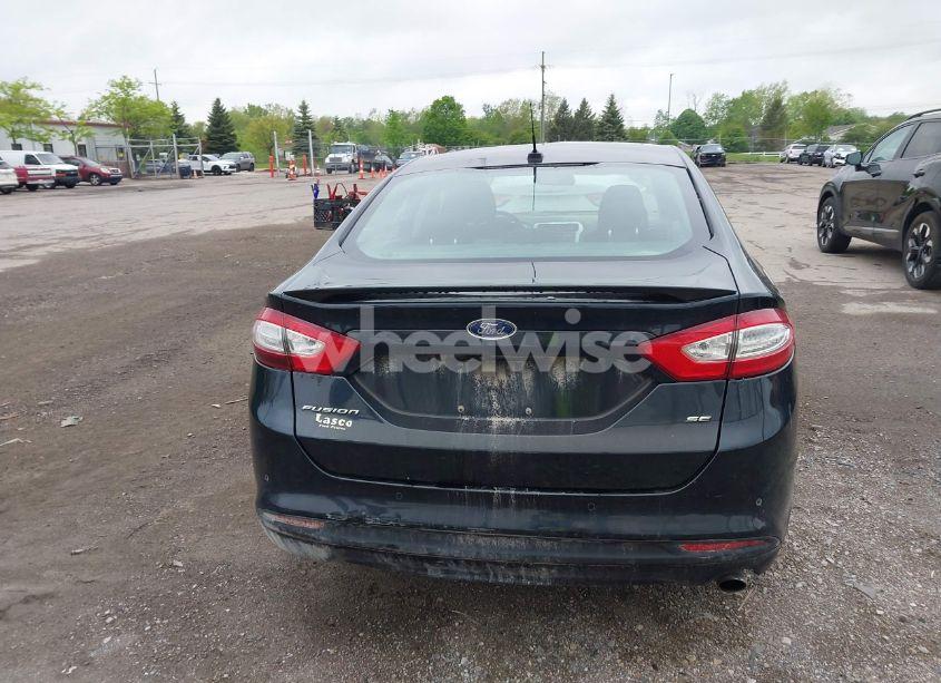 Photo 16 of 2016 Ford Fusion SE (VIN 3FA6P0H72GR192593)