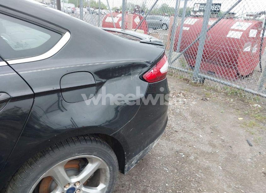 Photo 6 of 2016 Ford Fusion SE (VIN 3FA6P0H72GR192593)