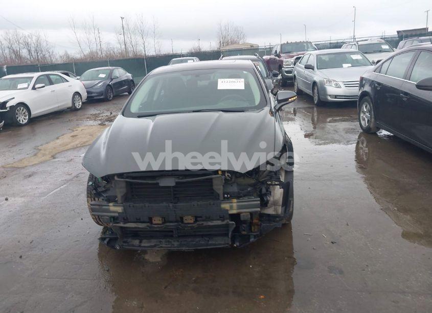 Photo 12 of 2016 Ford Fusion SE (VIN 3FA6P0H72GR210087)