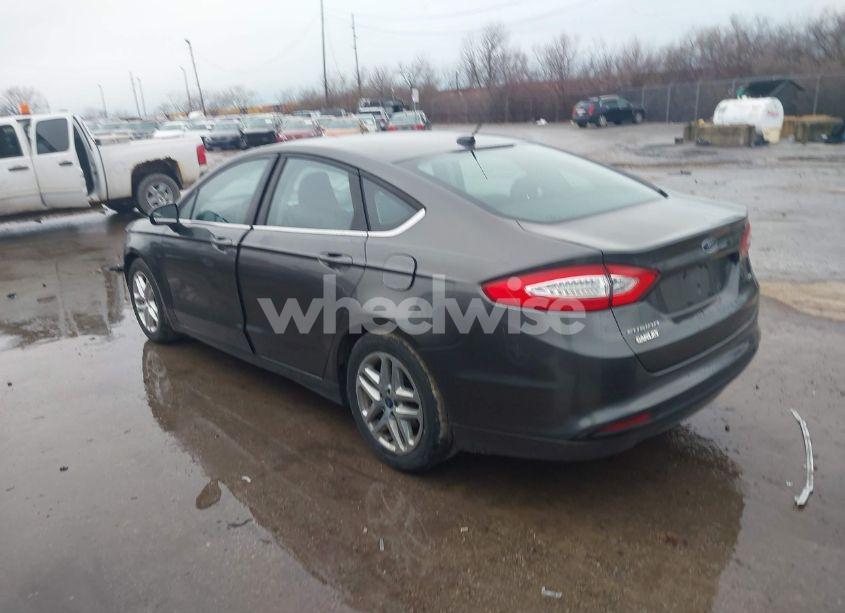 Photo 3 of 2016 Ford Fusion SE (VIN 3FA6P0H72GR210087)
