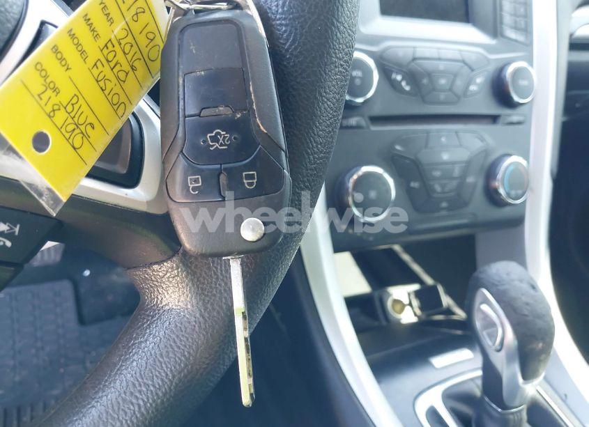 Photo 11 of 2016 Ford Fusion SE (VIN 3FA6P0H72GR218190)