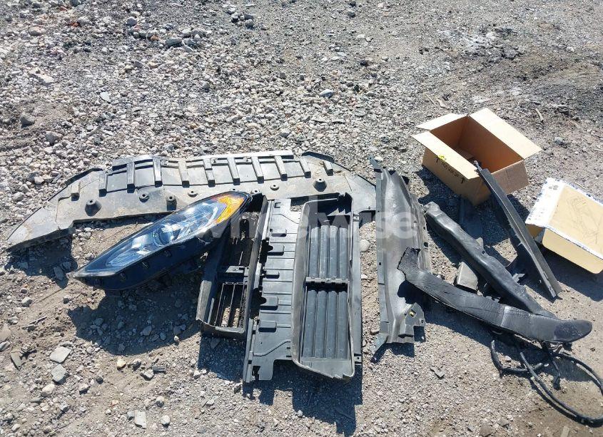 Photo 12 of 2016 Ford Fusion SE (VIN 3FA6P0H72GR218190)