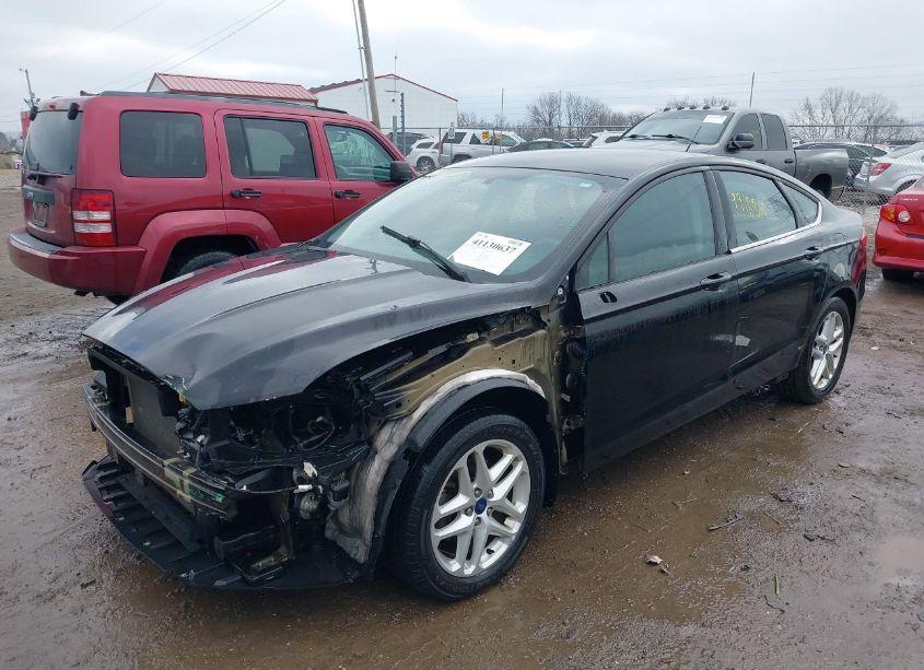 Photo 2 of 2016 Ford Fusion SE (VIN 3FA6P0H72GR223261)
