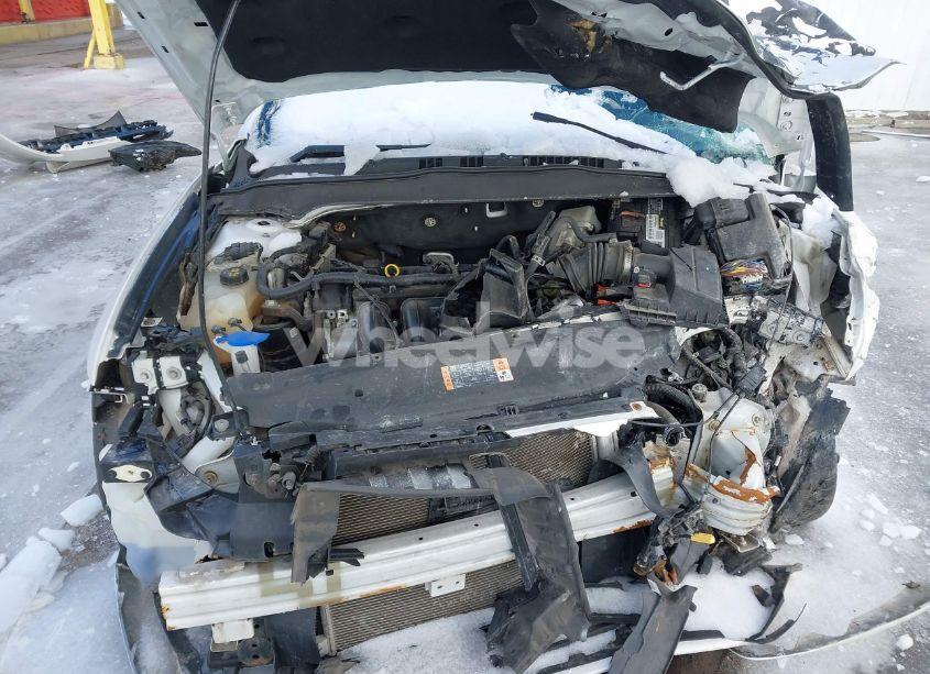 Photo 10 of 2016 Ford Fusion SE (VIN 3FA6P0H72GR277370)