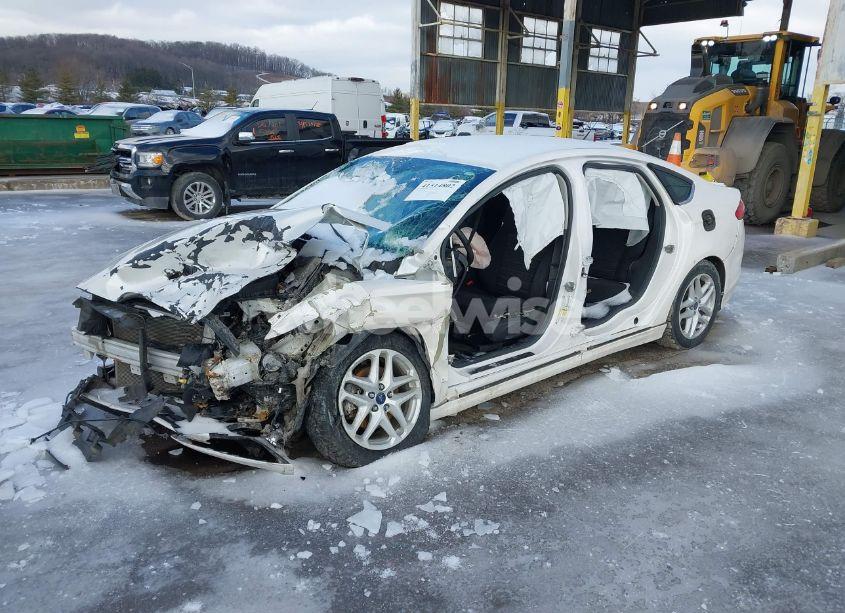 Photo 2 of 2016 Ford Fusion SE (VIN 3FA6P0H72GR277370)