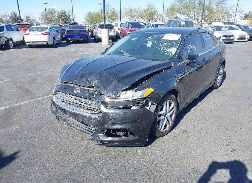 Photo 2 of 2016 Ford Fusion SE (VIN 3FA6P0H72GR281600)