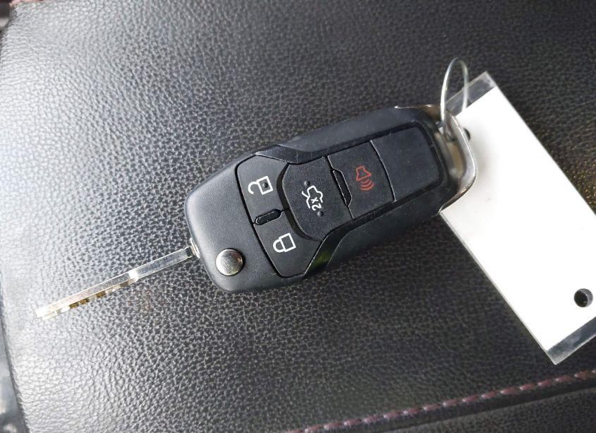 Photo 11 of 2016 Ford Fusion SE (VIN 3FA6P0H72GR294105)