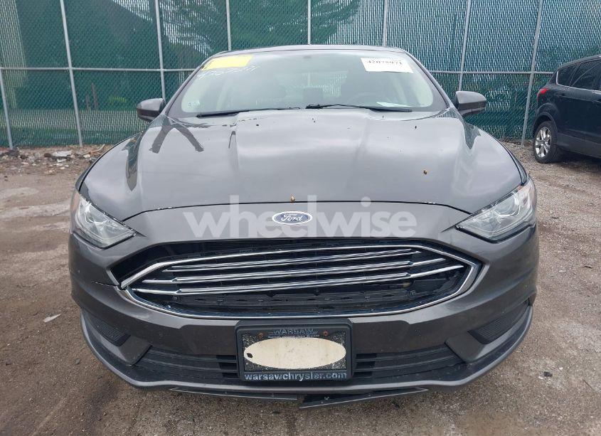 Photo 12 of 2017 Ford Fusion SE (VIN 3FA6P0H72HR111805)