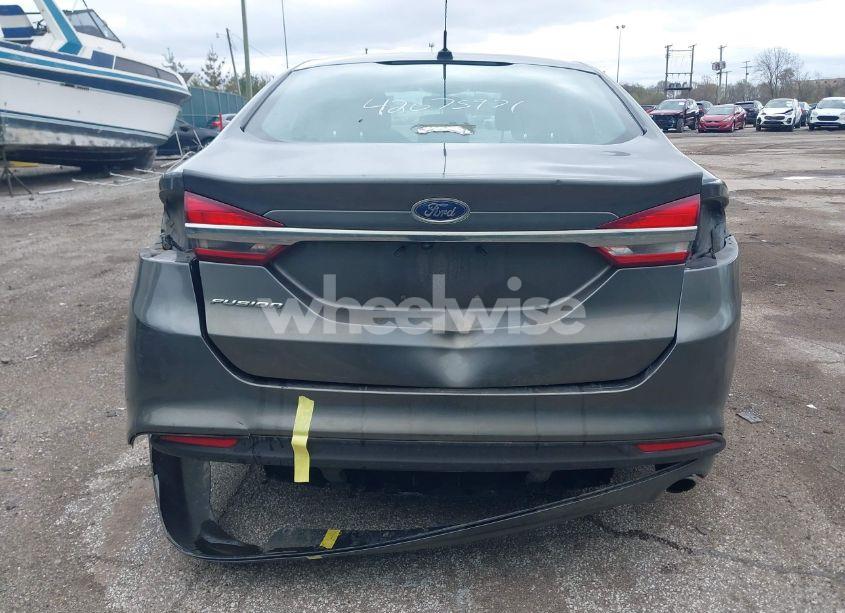 Photo 16 of 2017 Ford Fusion SE (VIN 3FA6P0H72HR111805)