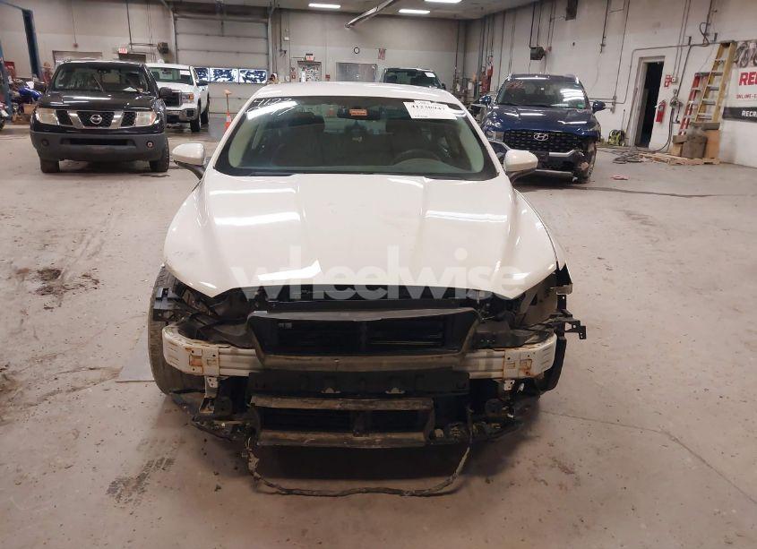 Photo 12 of 2017 Ford Fusion SE (VIN 3FA6P0H72HR125610)