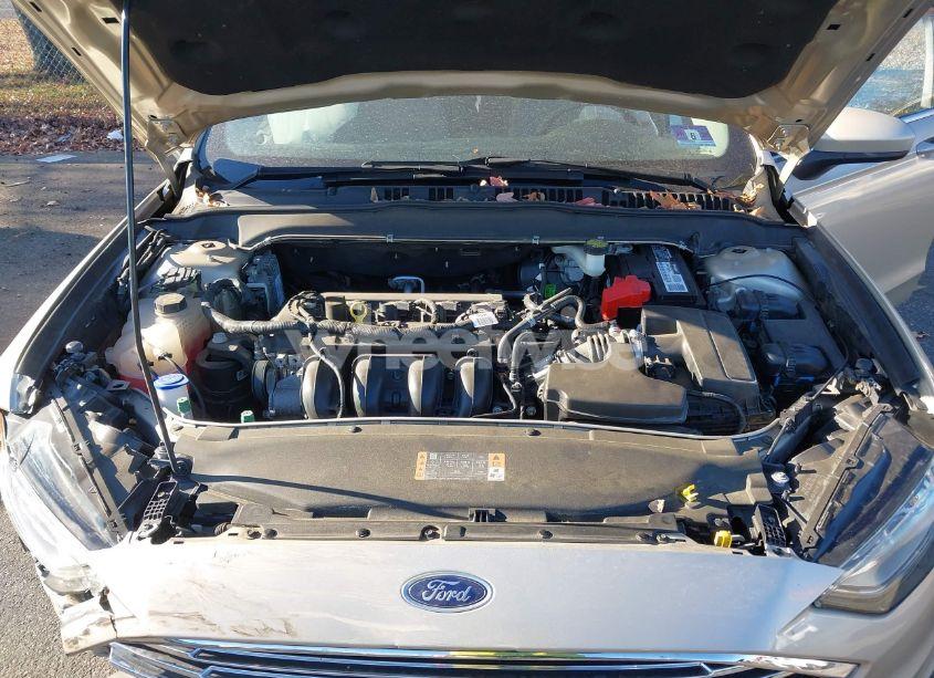 Photo 10 of 2017 Ford Fusion SE (VIN 3FA6P0H72HR161149)