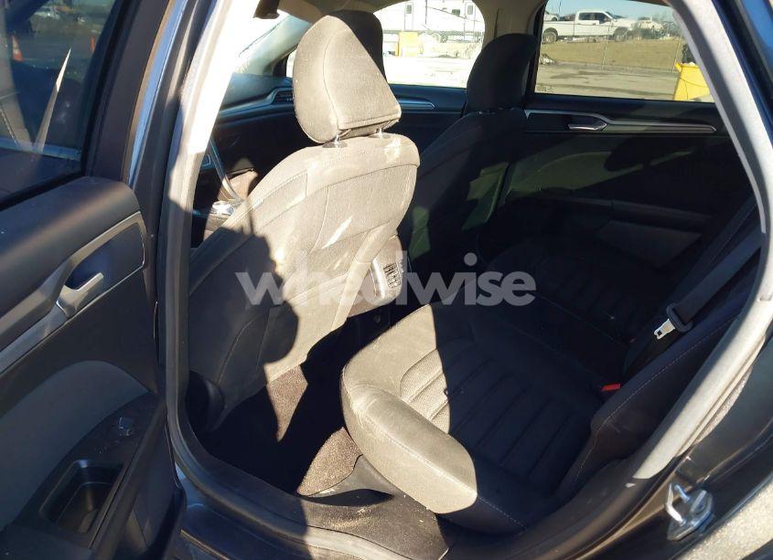 Photo 8 of 2017 Ford Fusion SE (VIN 3FA6P0H72HR201309)