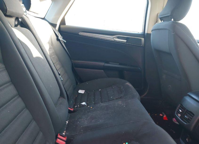 Photo 8 of 2017 Ford Fusion SE (VIN 3FA6P0H72HR206512)