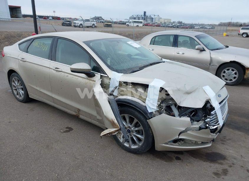 2017 Ford Fusion SE (VIN 3FA6P0H72HR212892) main photo
