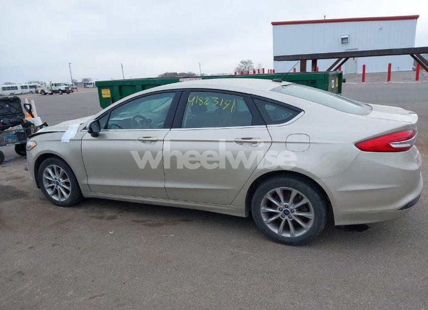 Photo 14 of 2017 Ford Fusion SE (VIN 3FA6P0H72HR212892)