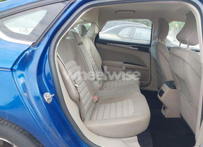 Photo 8 of 2017 Ford Fusion SE (VIN 3FA6P0H72HR235539)