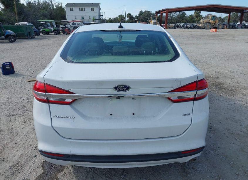 Photo 16 of 2017 Ford Fusion SE (VIN 3FA6P0H72HR235637)