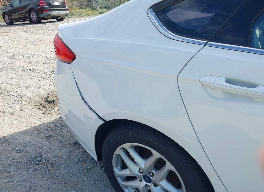 Photo 18 of 2017 Ford Fusion SE (VIN 3FA6P0H72HR235637)