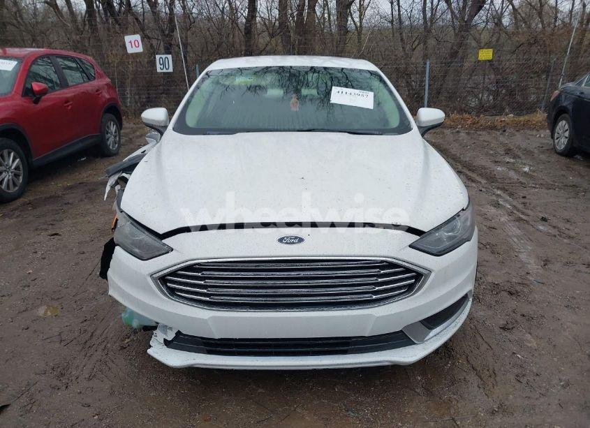 Photo 12 of 2017 Ford Fusion SE (VIN 3FA6P0H72HR287298)