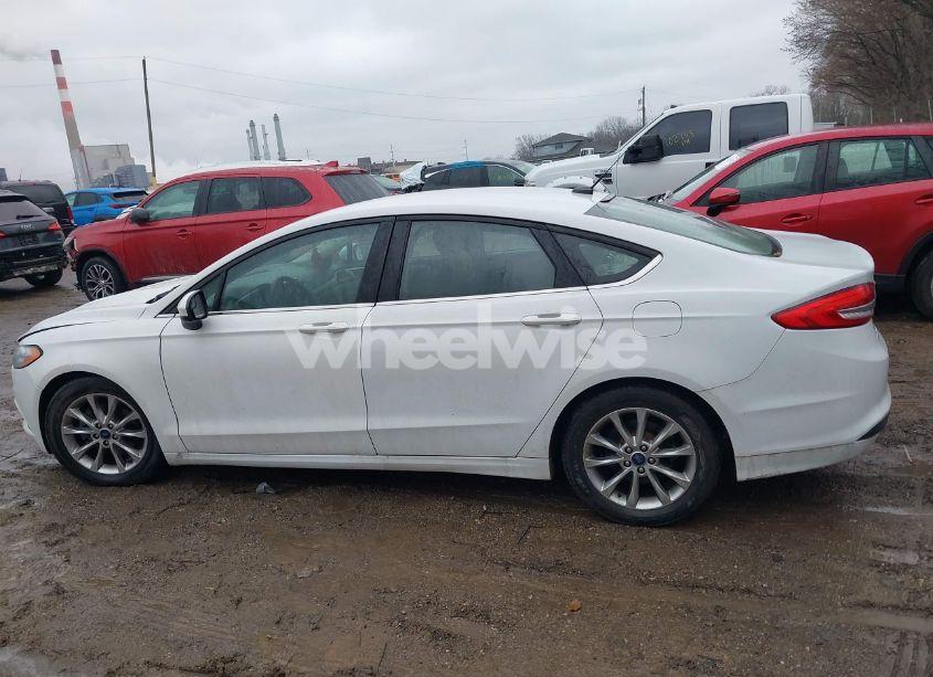 Photo 14 of 2017 Ford Fusion SE (VIN 3FA6P0H72HR287298)