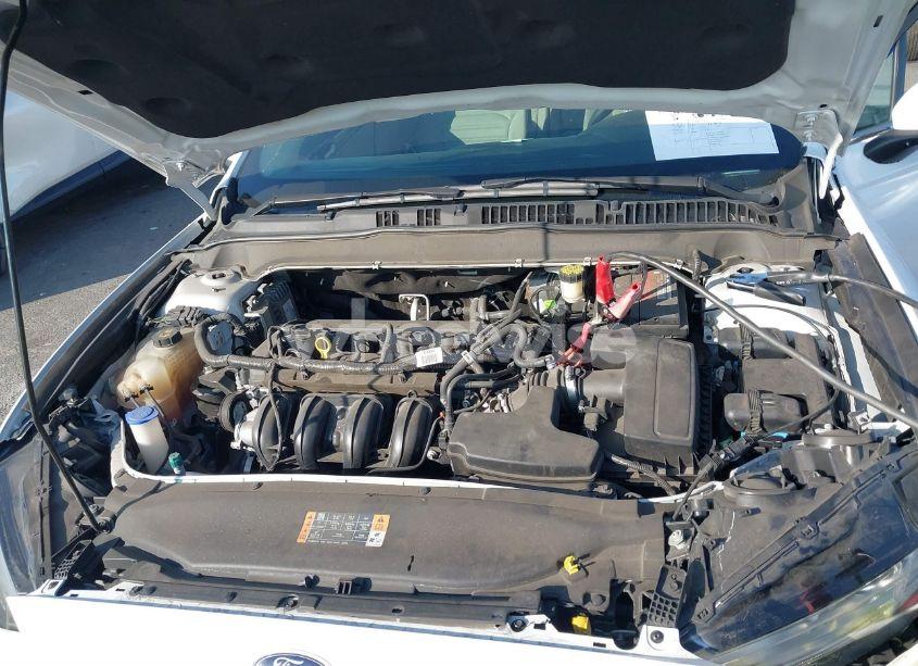 Photo 10 of 2017 Ford Fusion SE (VIN 3FA6P0H72HR370522)