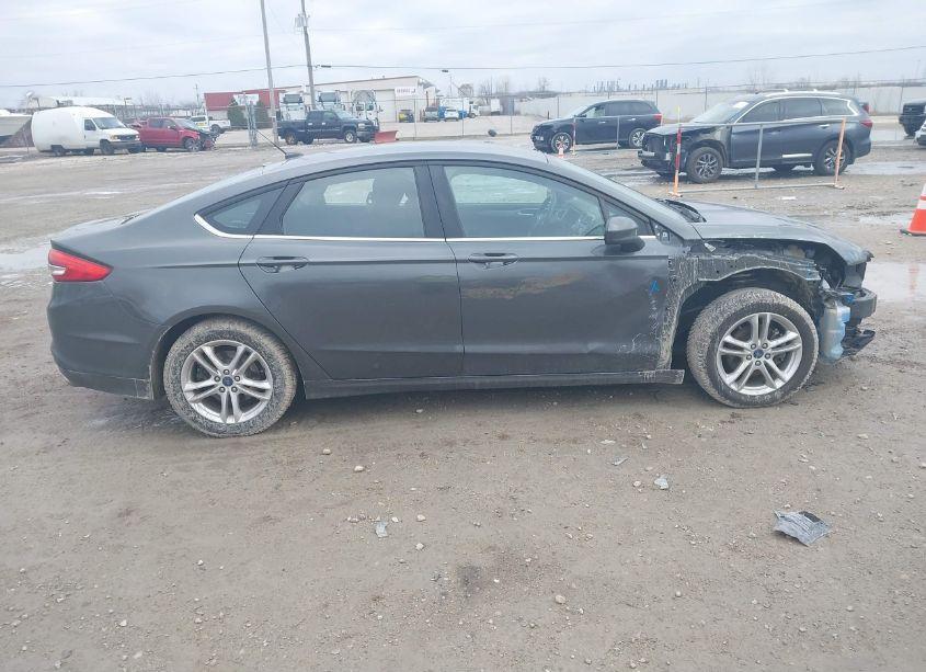 Photo 14 of 2018 Ford Fusion SE (VIN 3FA6P0H72JR152053)