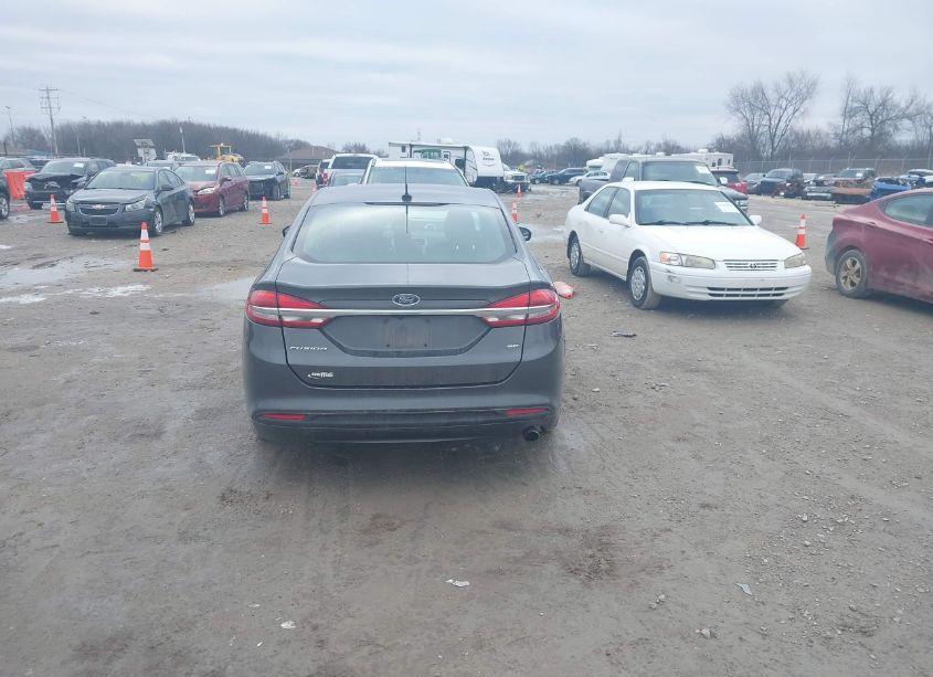 Photo 17 of 2018 Ford Fusion SE (VIN 3FA6P0H72JR152053)