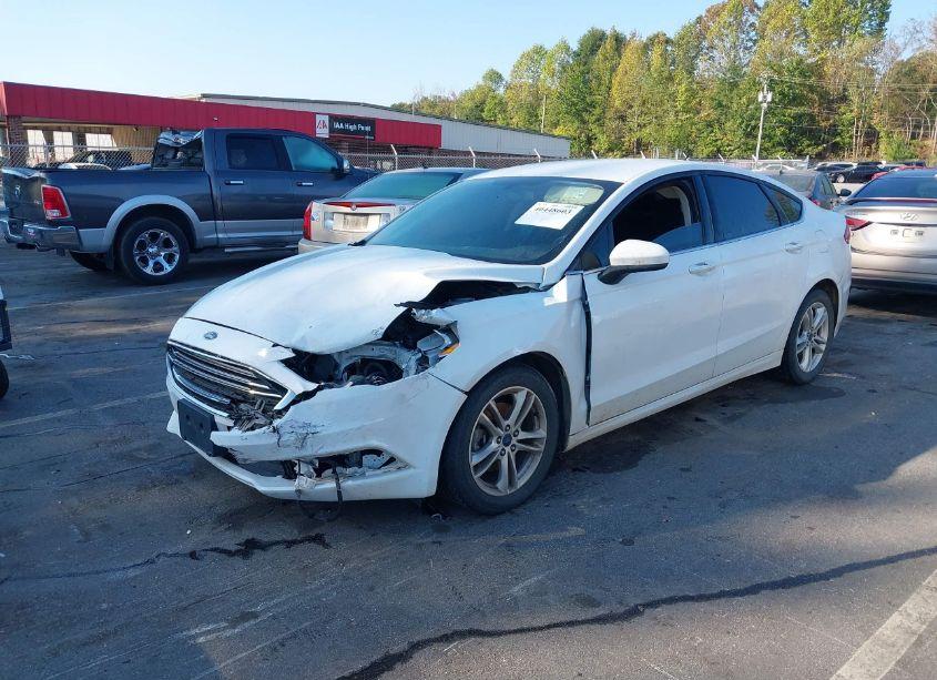 Photo 2 of 2018 Ford Fusion SE (VIN 3FA6P0H72JR206094)