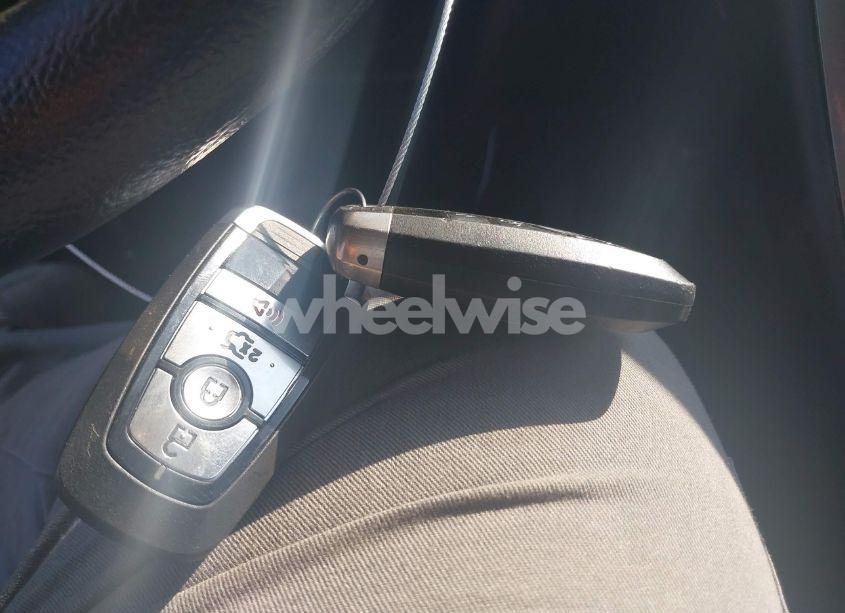 Photo 11 of 2018 Ford Fusion SE (VIN 3FA6P0H72JR278333)