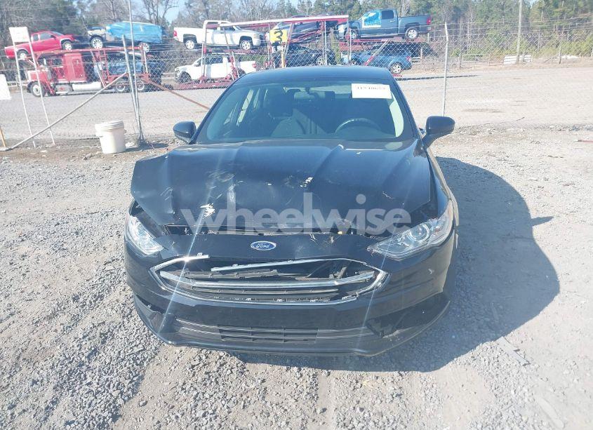 Photo 12 of 2018 Ford Fusion SE (VIN 3FA6P0H72JR278333)