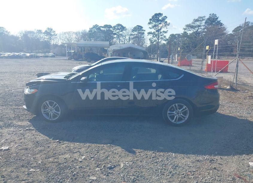 Photo 14 of 2018 Ford Fusion SE (VIN 3FA6P0H72JR278333)