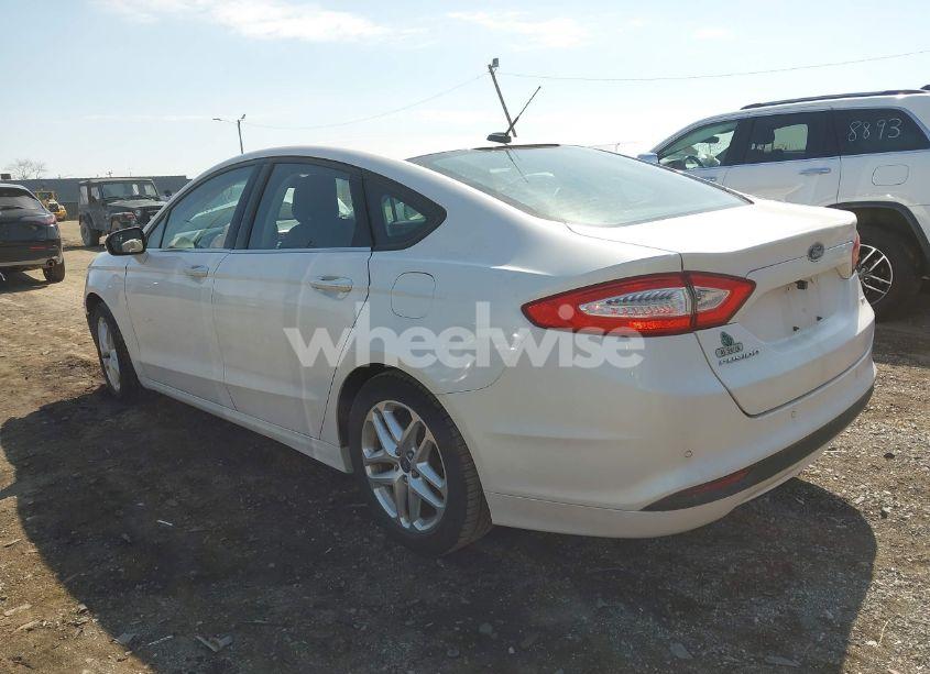 Photo 3 of 2013 Ford Fusion SE (VIN 3FA6P0H73DR132558)