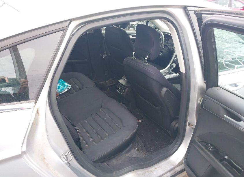 Photo 8 of 2013 Ford Fusion SE (VIN 3FA6P0H73DR190993)