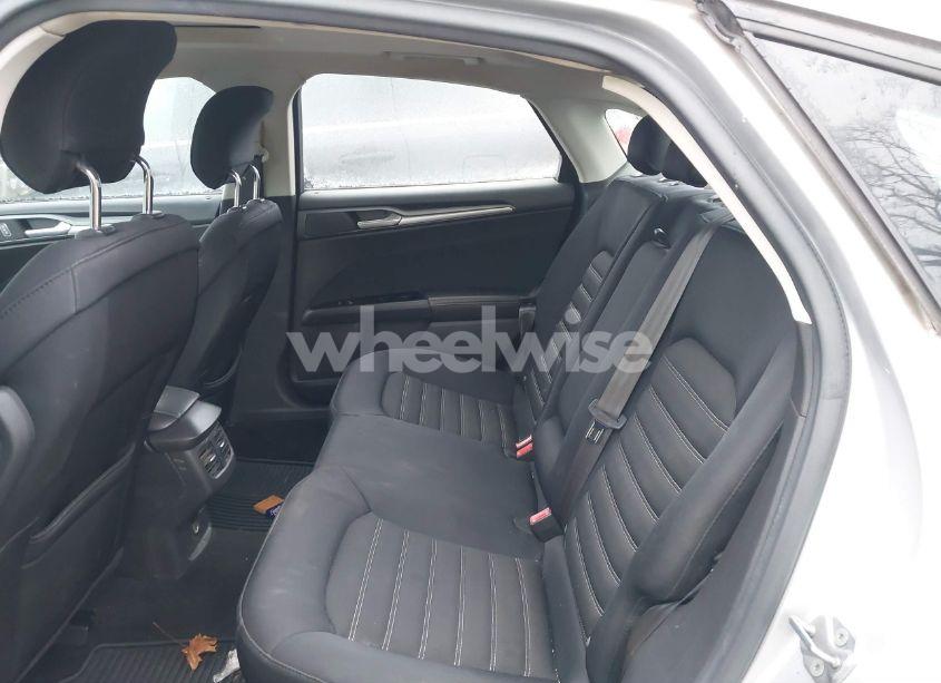 Photo 8 of 2013 Ford Fusion SE (VIN 3FA6P0H73DR197619)