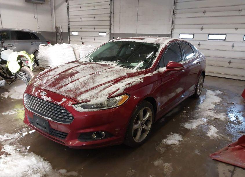 Photo 2 of 2013 Ford Fusion SE (VIN 3FA6P0H73DR241148)