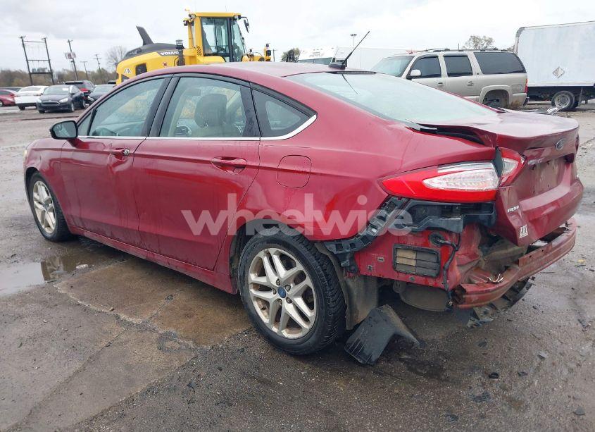 Photo 3 of 2013 Ford Fusion SE (VIN 3FA6P0H73DR241537)