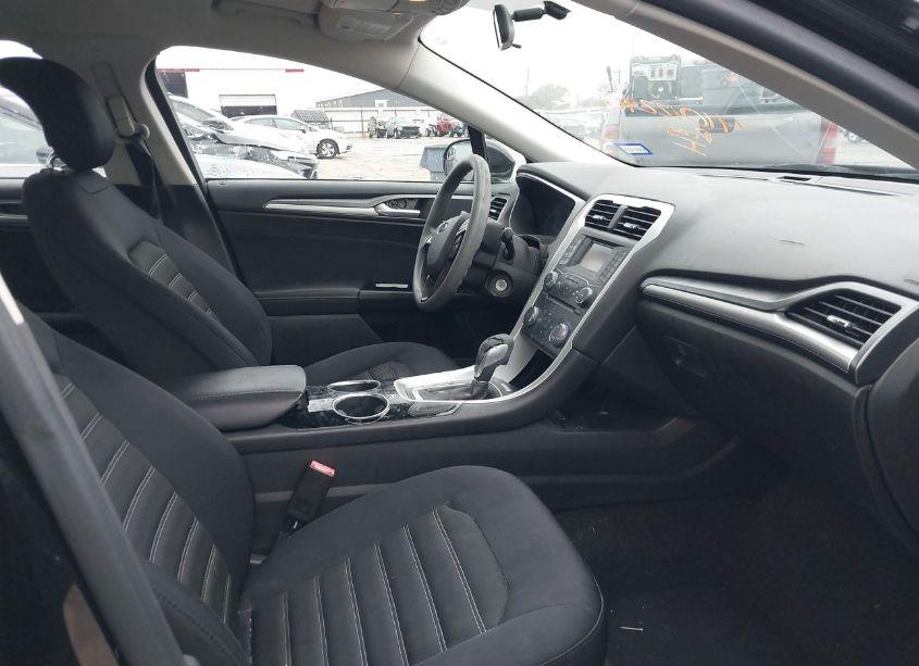 Photo 5 of 2013 Ford Fusion SE (VIN 3FA6P0H73DR268771)