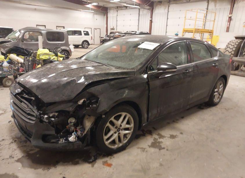 Photo 2 of 2013 Ford Fusion SE (VIN 3FA6P0H73DR296019)