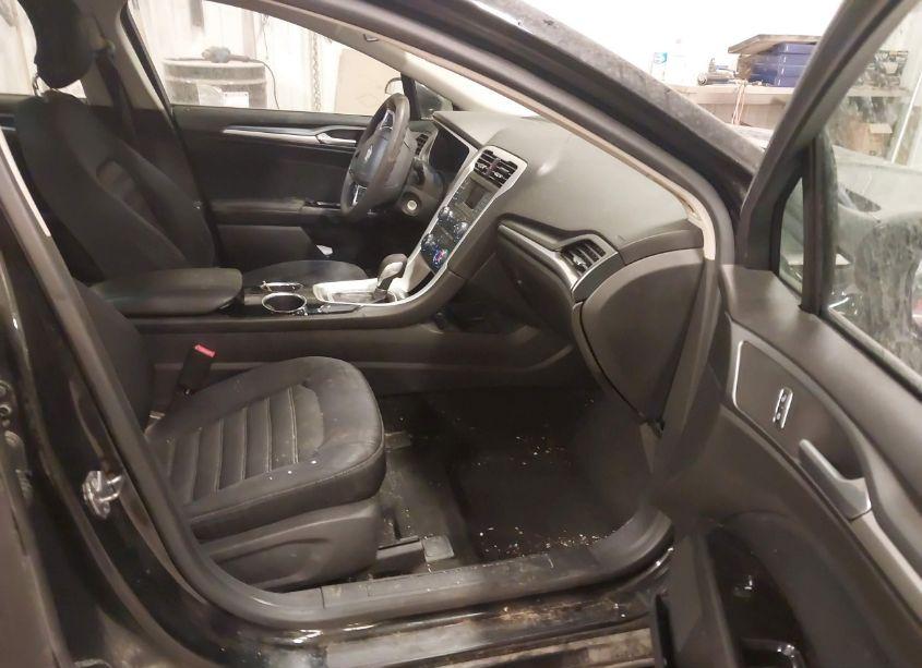 Photo 5 of 2013 Ford Fusion SE (VIN 3FA6P0H73DR296019)